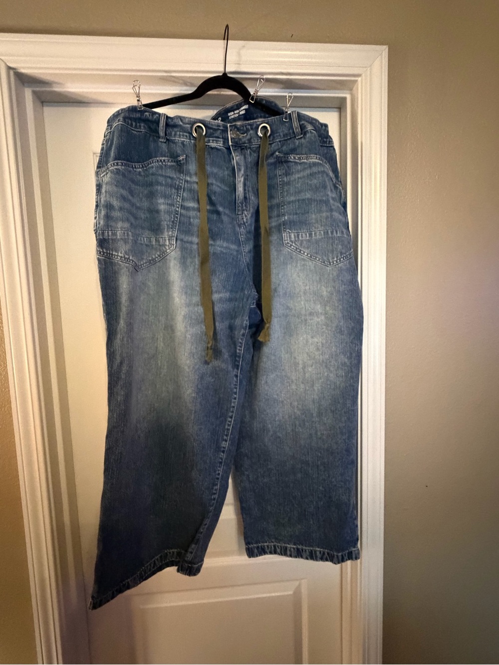 torrid Light Wash Blue Straight Leg Women's Jeans